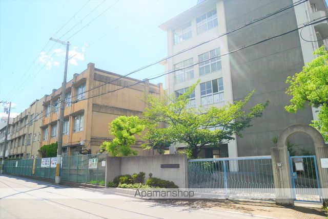 中学校　月州中学校（中学校）まで272m