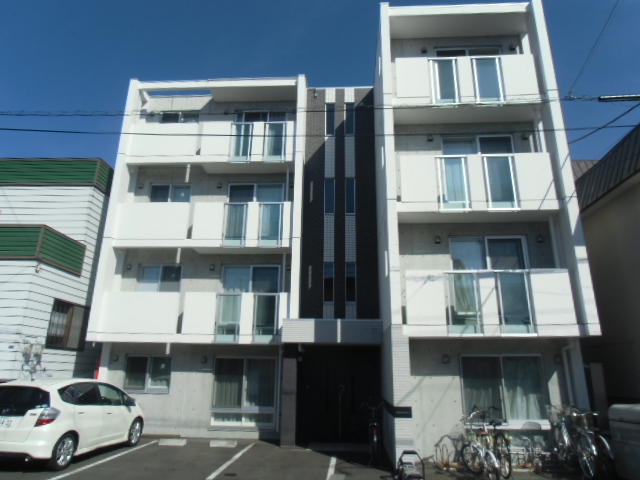 建物外観　☆地下鉄東西線南郷18丁目駅まで徒歩7分！