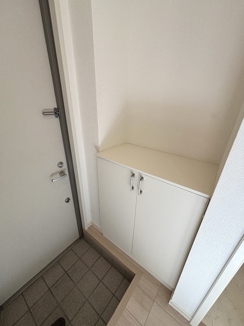 玄関　※前回募集時の写真です