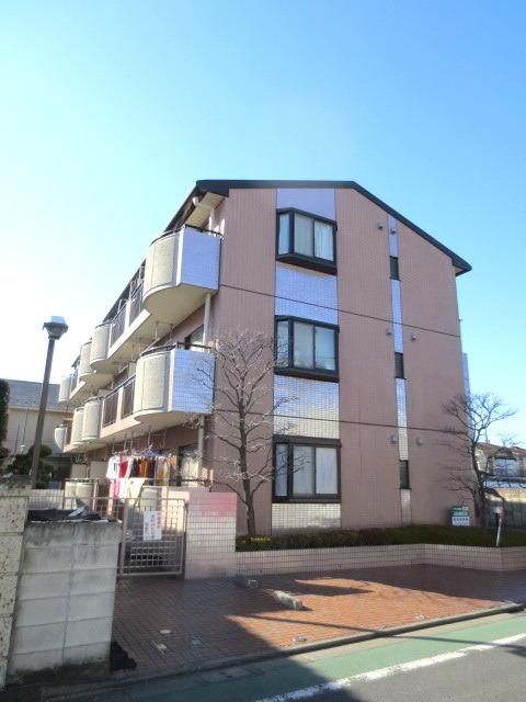 建物外観　★タイル張りのオシャレな外観★
