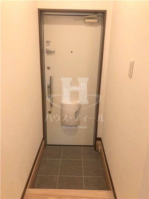 玄関　落ち着いた玄関です