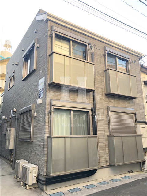 建物外観　落ち着いた雰囲気の外観です