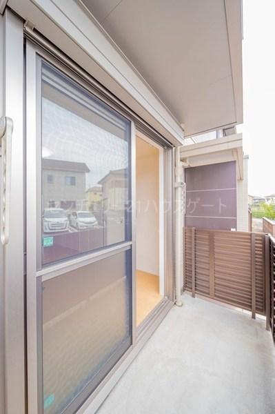 バルコニー　陽当たり良好！お洒落で快適なバルコニー♪
