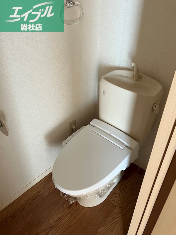 ブルーノクターンA棟のトイレ写真