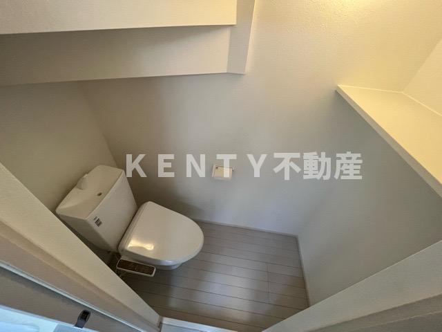 トイレ　落ち着いたトイレです