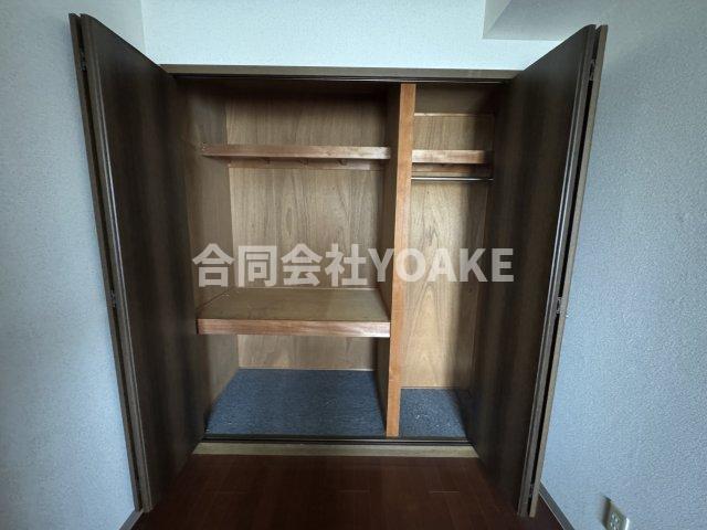 収納　画像は別部屋のものです。現況優先。