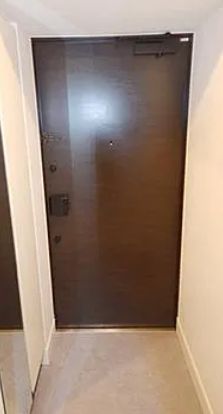 玄関　落ち着いた玄関です