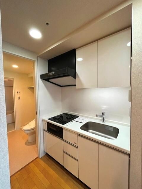 キッチン　写真は同タイプ住居です