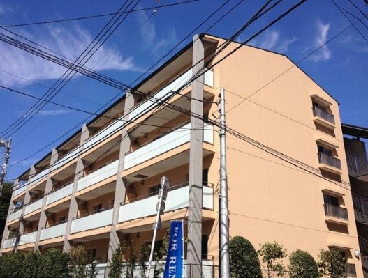 2LDK Mansion in Shibuya, Tokyo - Image 1
