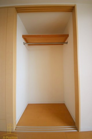 収納　ジュネーゼグラン上本町