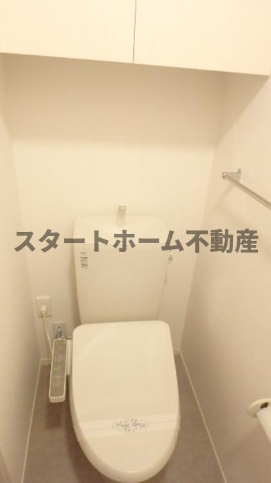 トイレ　コンパクトで使いやすいトイレです