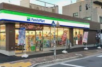 コンビニ　ファミリーマート 練馬桜台二丁目店（コンビニ）まで406m