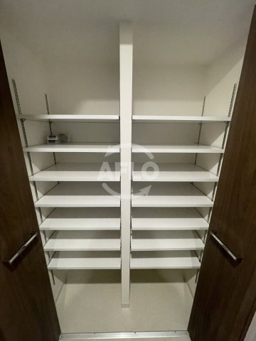 収納　クレリア新深江　シューズボックス
