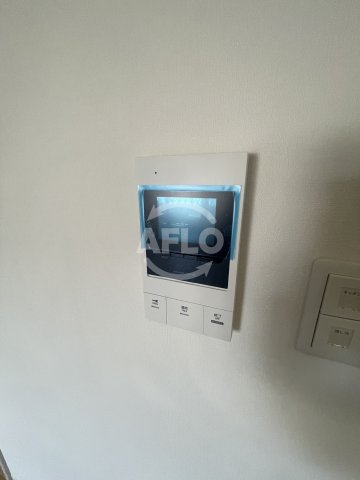 セキュリティ　クレリア新深江　モニター付きインターホン