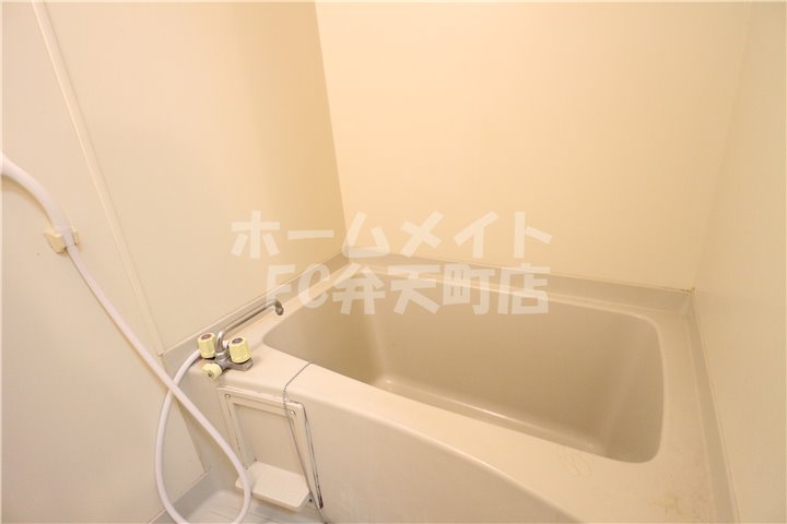バス・シャワールーム　日々の疲れを癒すお風呂付です