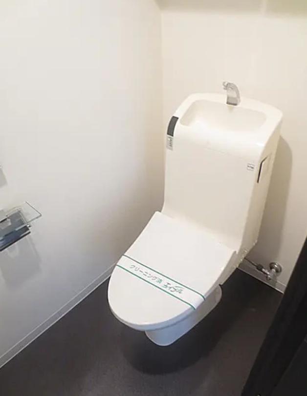 トイレ　清潔感のあるトイレです