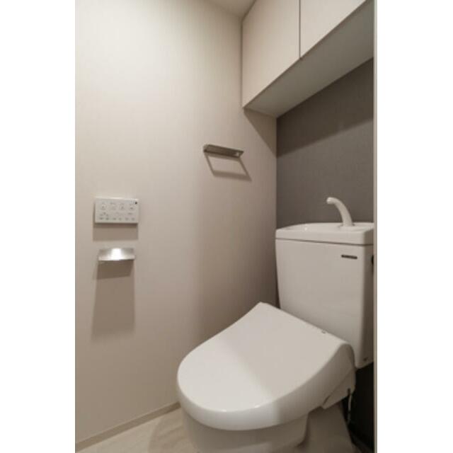 トイレ　※写真は同タイプ住戸です。