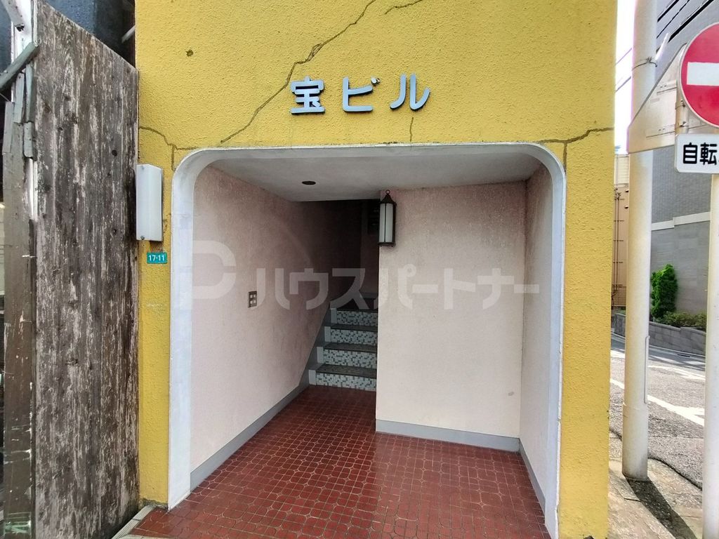 エントランス　エントランス