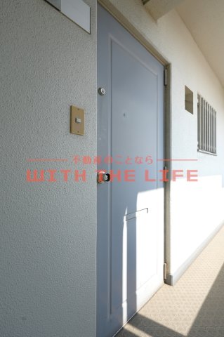 玄関　明るい玄関です