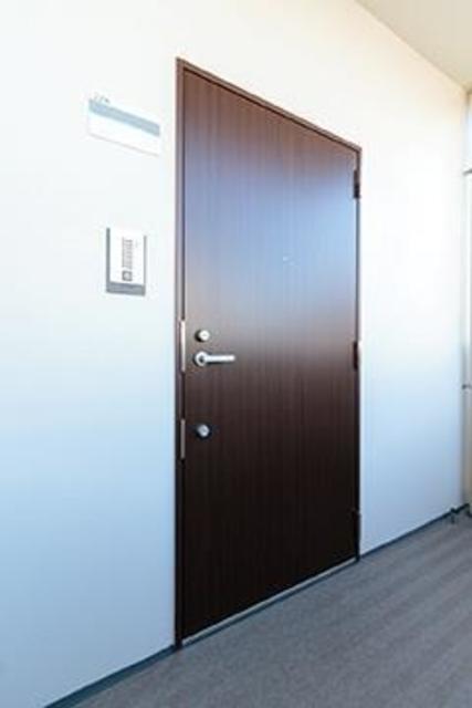 玄関　※写真は同タイプ住戸です。