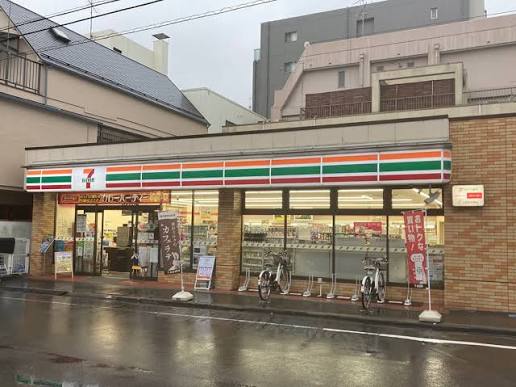 コンビニ　セブンイレブン 墨田菊川1丁目店（コンビニ）まで213m