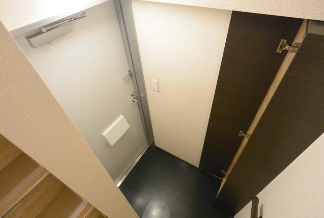 玄関　★広さが伝わりますよね★