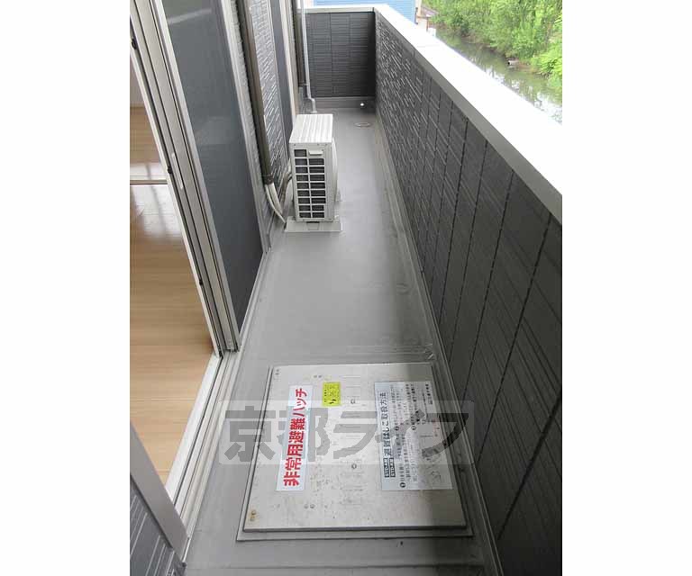 バルコニー　広いバルコニーです