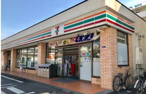 コンビニ　セブンイレブン 横浜高田東3丁目店（コンビニ）まで316m