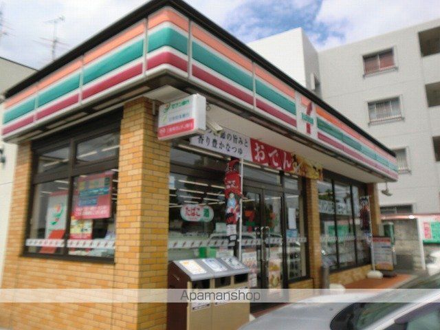 コンビニ　セブンイレブン（コンビニ）まで382m