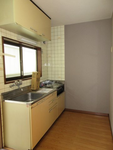 キッチン　別部屋の参考写真です。