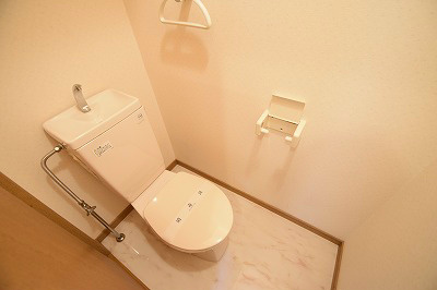 トイレ　他部屋