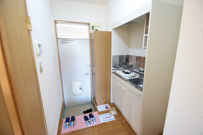 玄関　他部屋