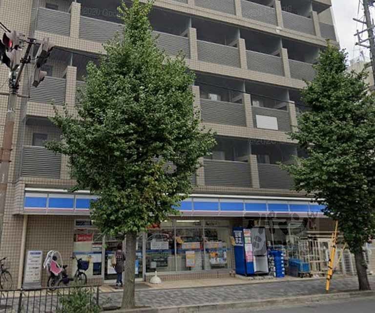 コンビニ　ローソン 千本丸太町店（コンビニ）まで600m