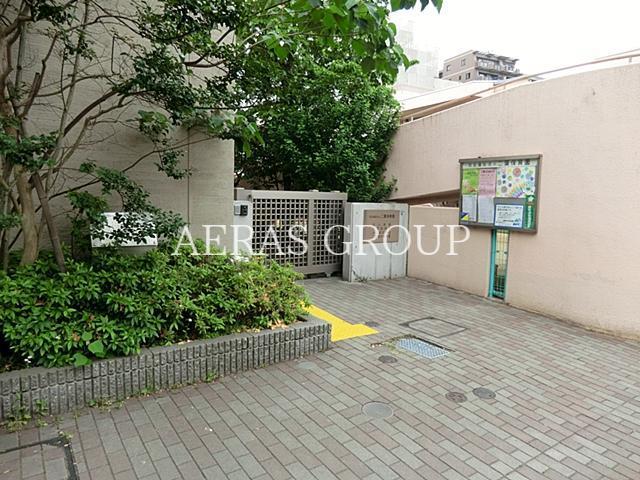 幼稚園・保育園　二葉南元保育園（幼稚園・保育園）まで372m