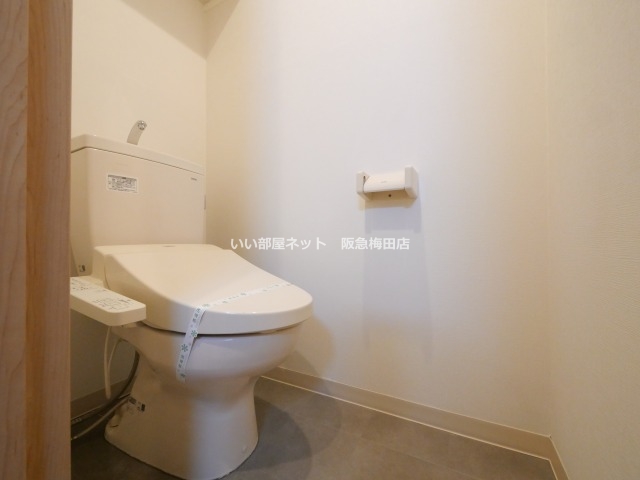 トイレ　同仕様写真となります。