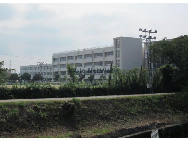 中学校　瑞穂市立穂積中学校（中学校）まで125m