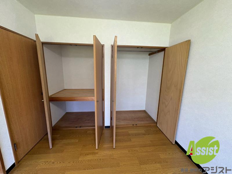 収納　こちらは収納です。物をしまう事ができますね！