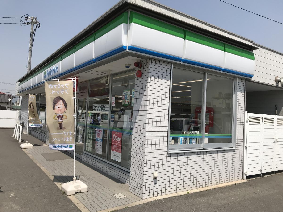 コンビニ　ファミリーマート倉敷西中新田店（コンビニ）まで352m