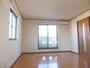 居室・リビング　実際のお部屋は反転となります。