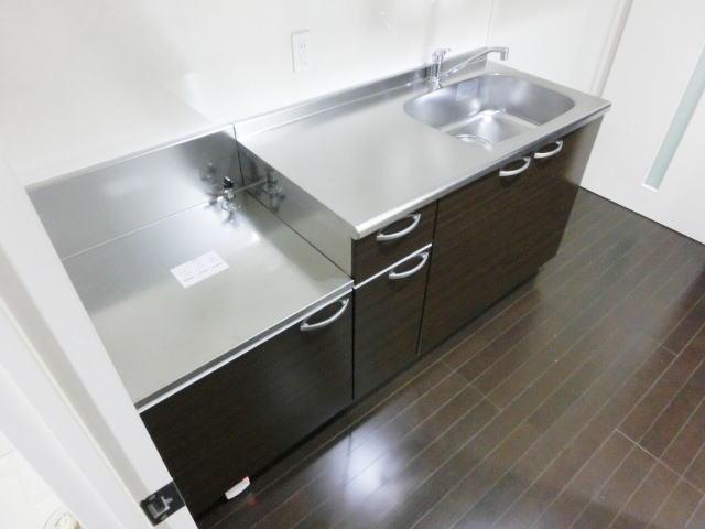 キッチン　2口ガスコンロ付きます