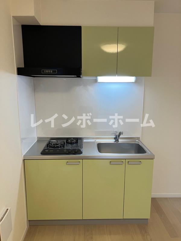 キッチン　コンパクトなキッチンで掃除もラクラク