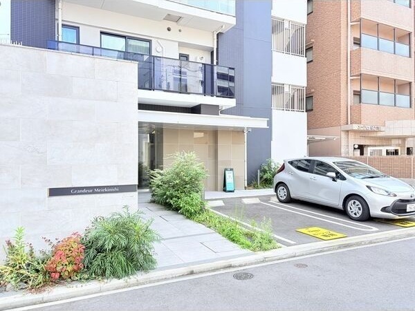 駐車場　名古屋で一番初期費用の安い賃貸専門の不動産会社です(^^)
