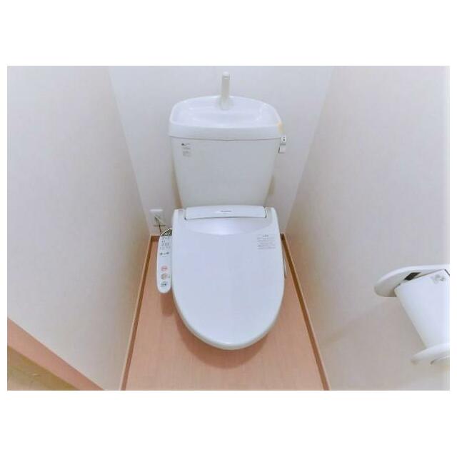 トイレ　反転タイプあり
