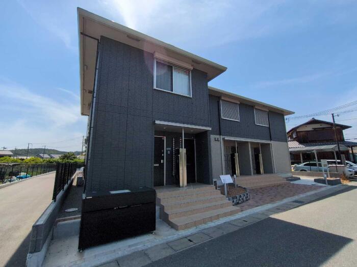 建物外観　■外観