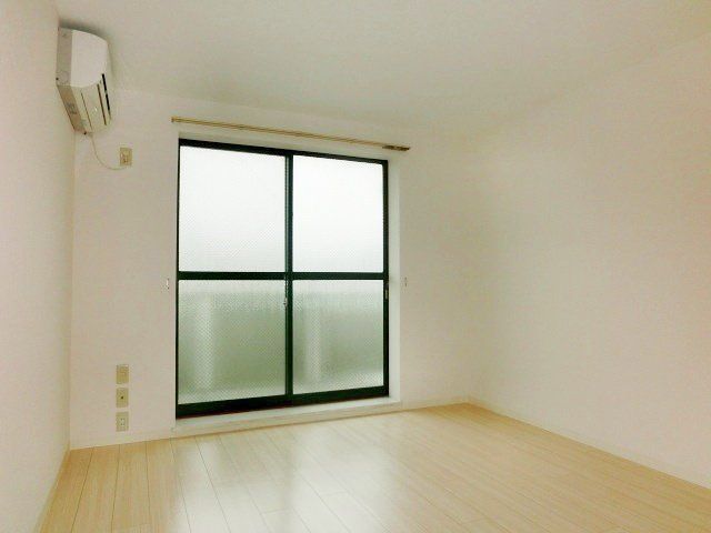 その他部屋・スペース　7帖の洋室です※フローリングの色が異なる場合がございます。