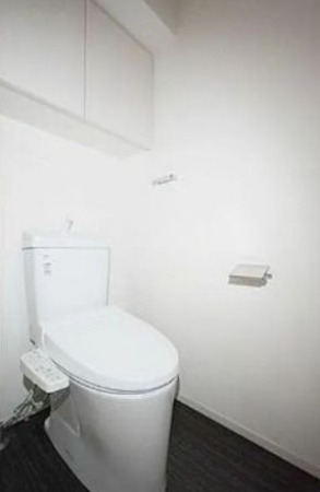 ＪＲ総武線 浅草橋駅 徒歩5分 9階建 築9年のトイレ写真