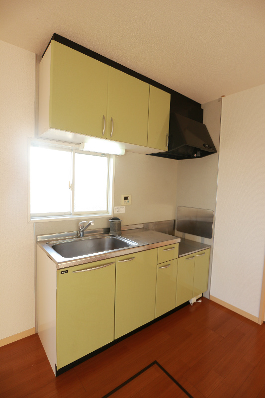 キッチン　（写真は同物件別部屋）