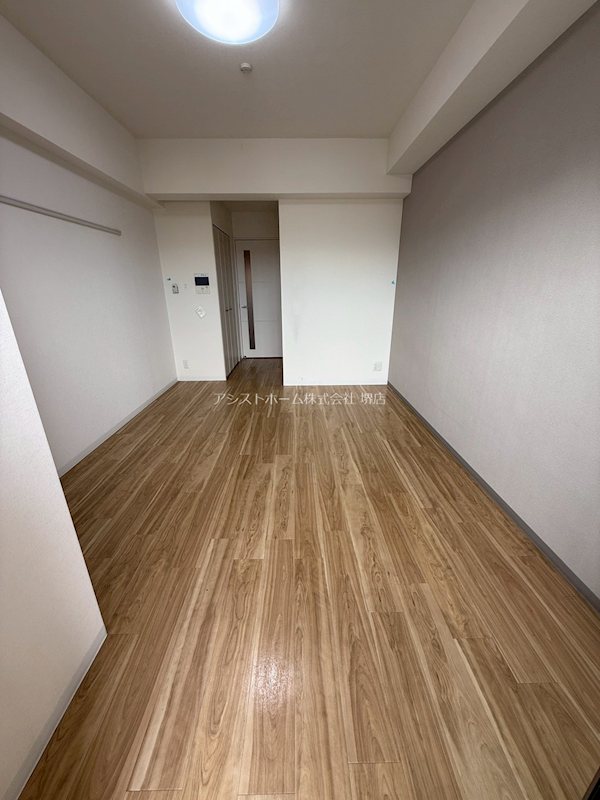 Future宿院の居間写真