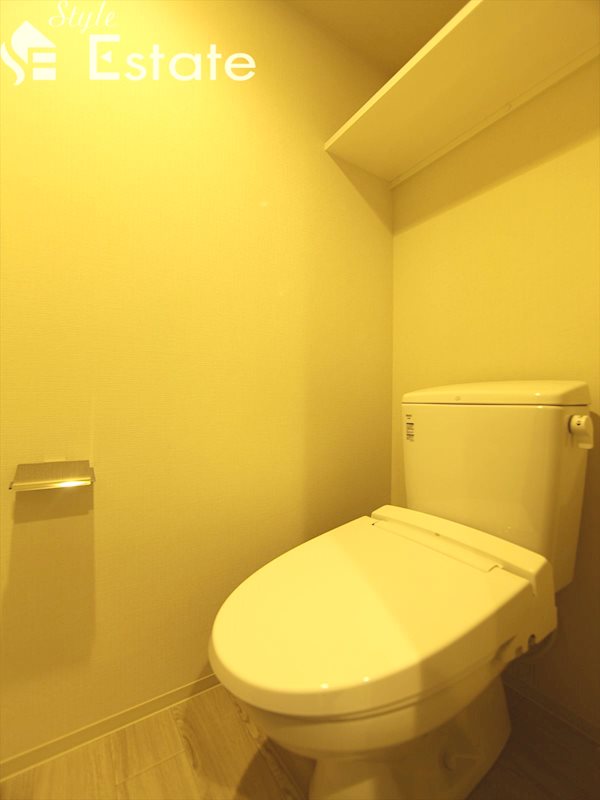 名鉄名古屋本線 山王駅 徒歩6分 15階建 築7年のトイレ写真