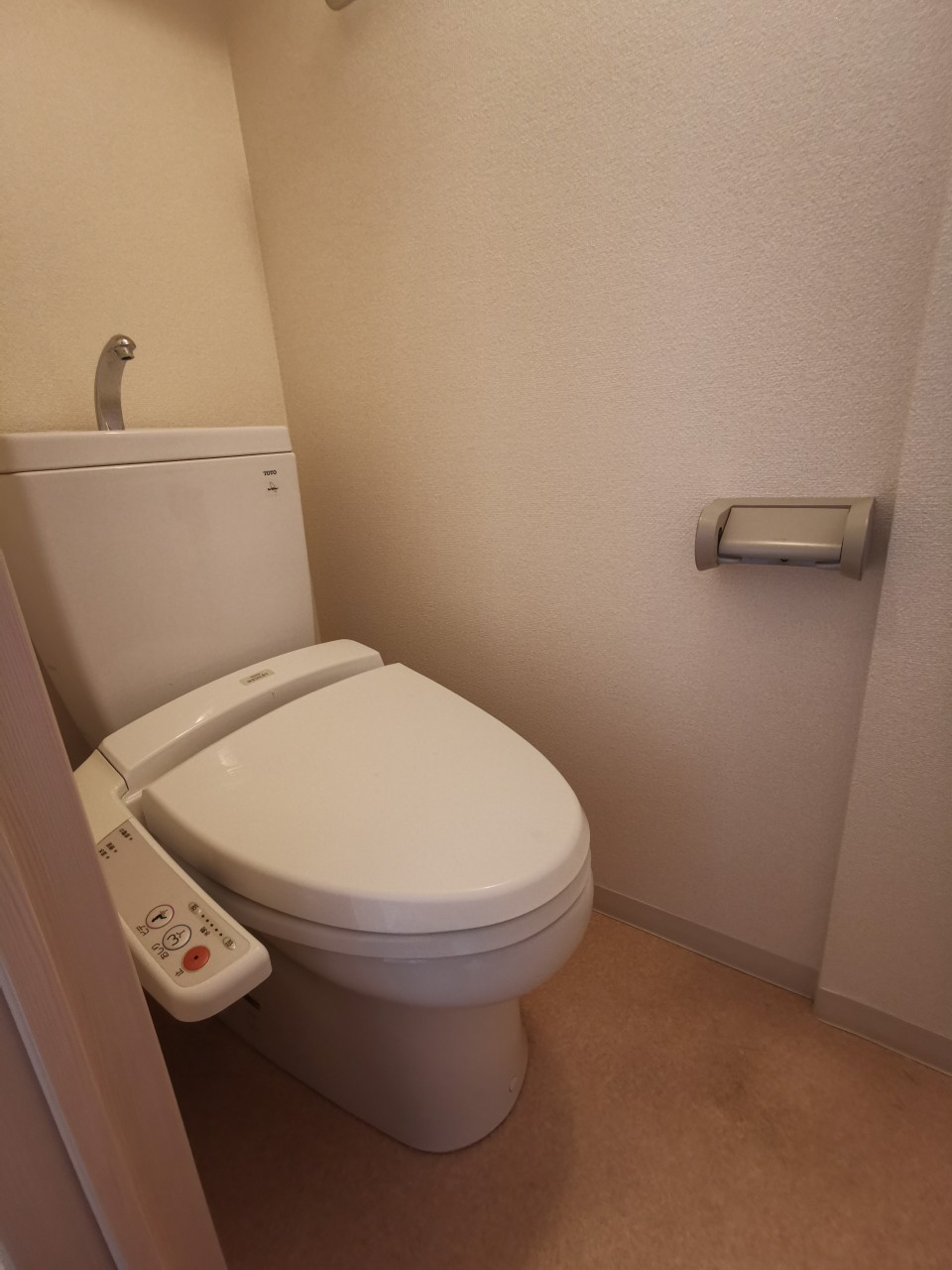 トイレ　※こちらのお写真は他部屋になり参考写真です※